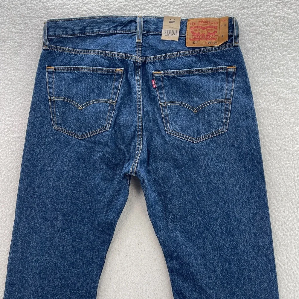 Levis 501 Jeans Mens 36x30 Blue Original Button Fly Medium Wash Denim Grunge 90s
